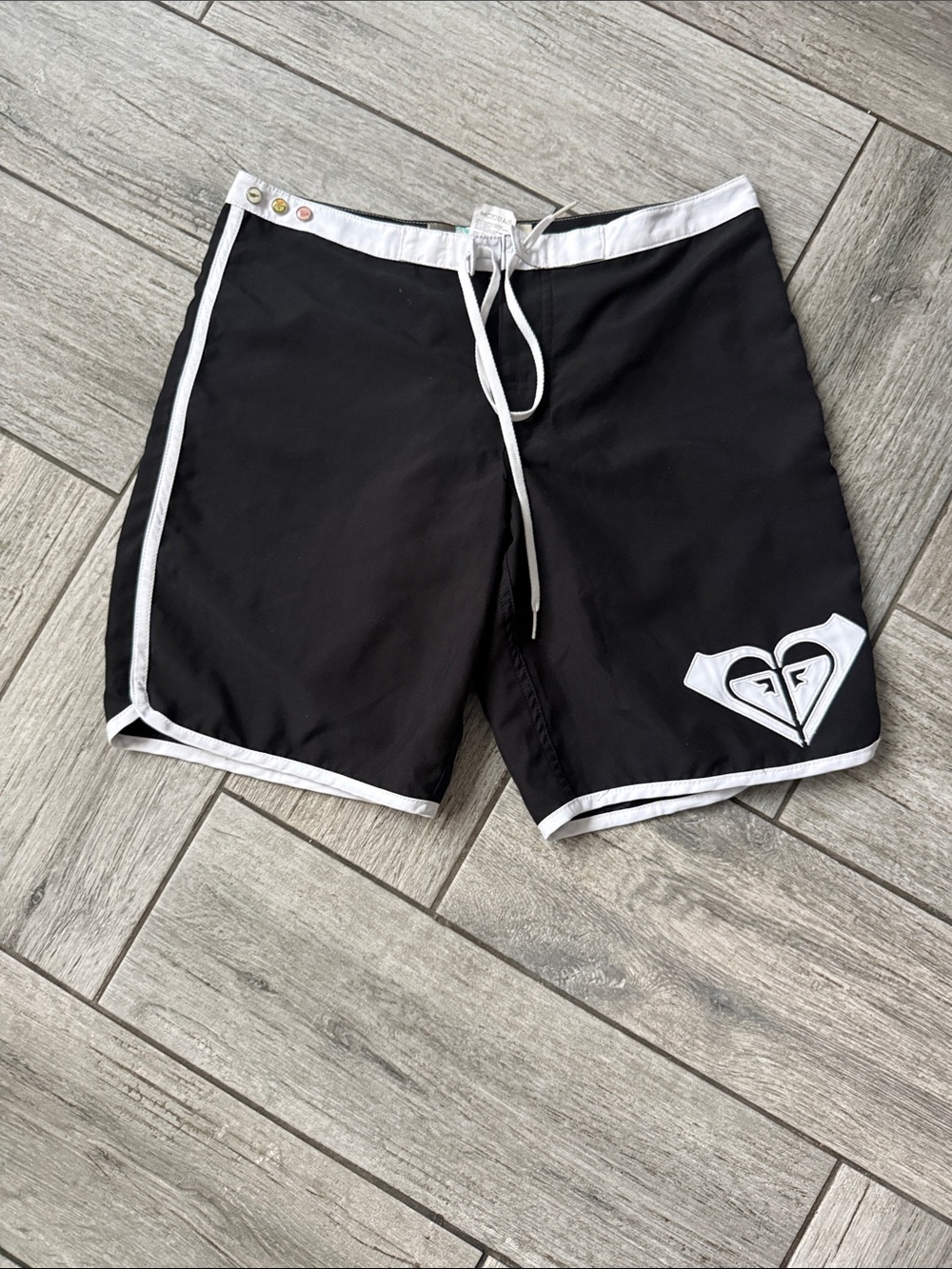 Roxy Men's Black and White Swim Board Shorts